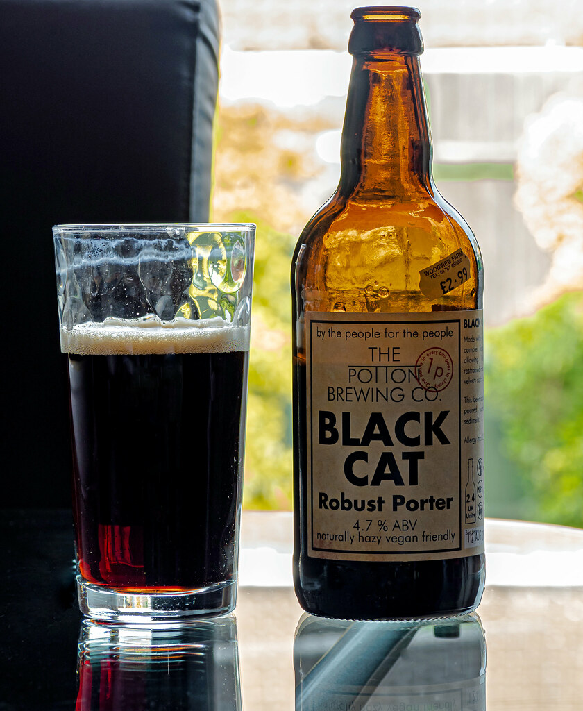 A Glass of Black Cat Robust Porter from the Potton Brewery… Flickr