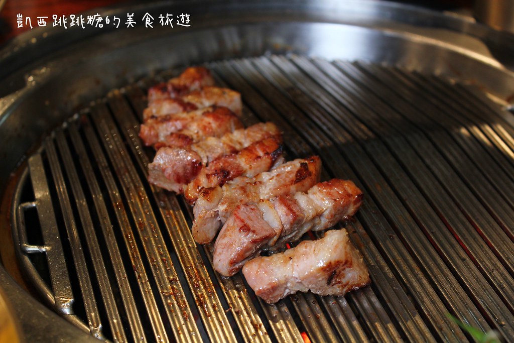 台北信義區美食Meat Love 橡木炭火韓國烤肉Meat Love KOREAN BBQ RESTAURANT 3… Flickr