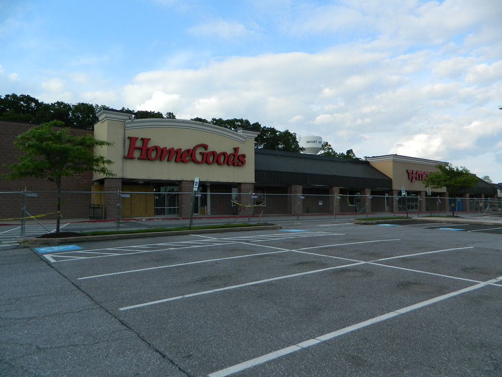 former HomeGoods and TJ Maxx (exAmes), Mt. Airy, MD Flickr
