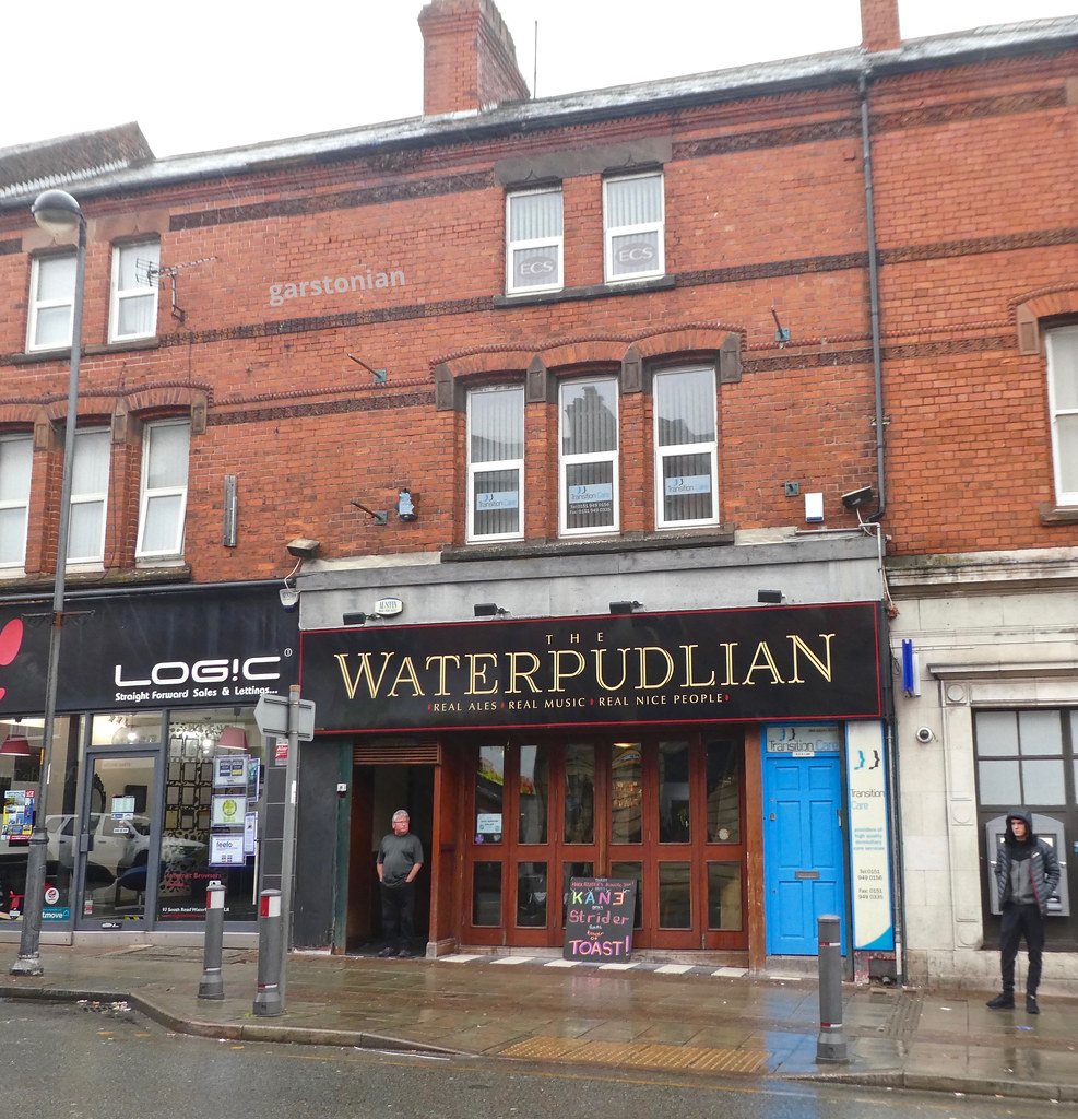 The Waterpudlian Waterloo, Liverpool. South Road opposit… Flickr
