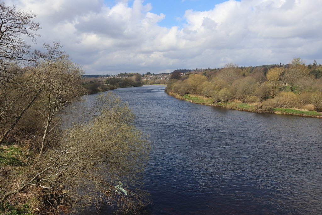 River Dee,Milltimber Brae,Aberdeen_Apr 19_247 Alan Longmuir. Flickr