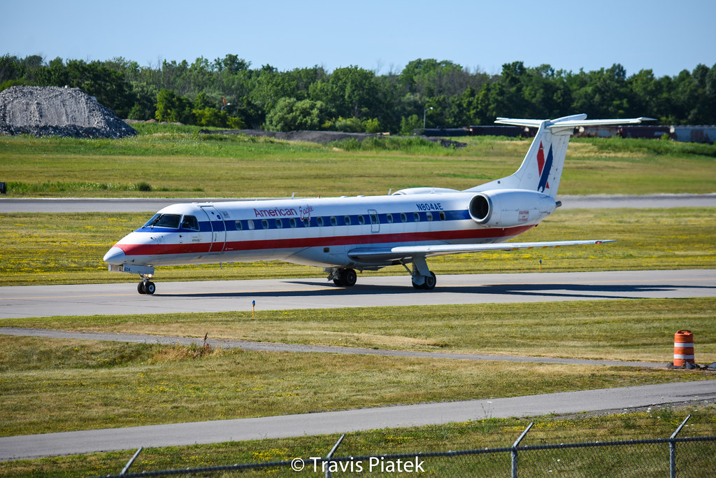 Envoy Air Embraer ERJ140LR N804AE Rochester N804AE Ro… Flickr