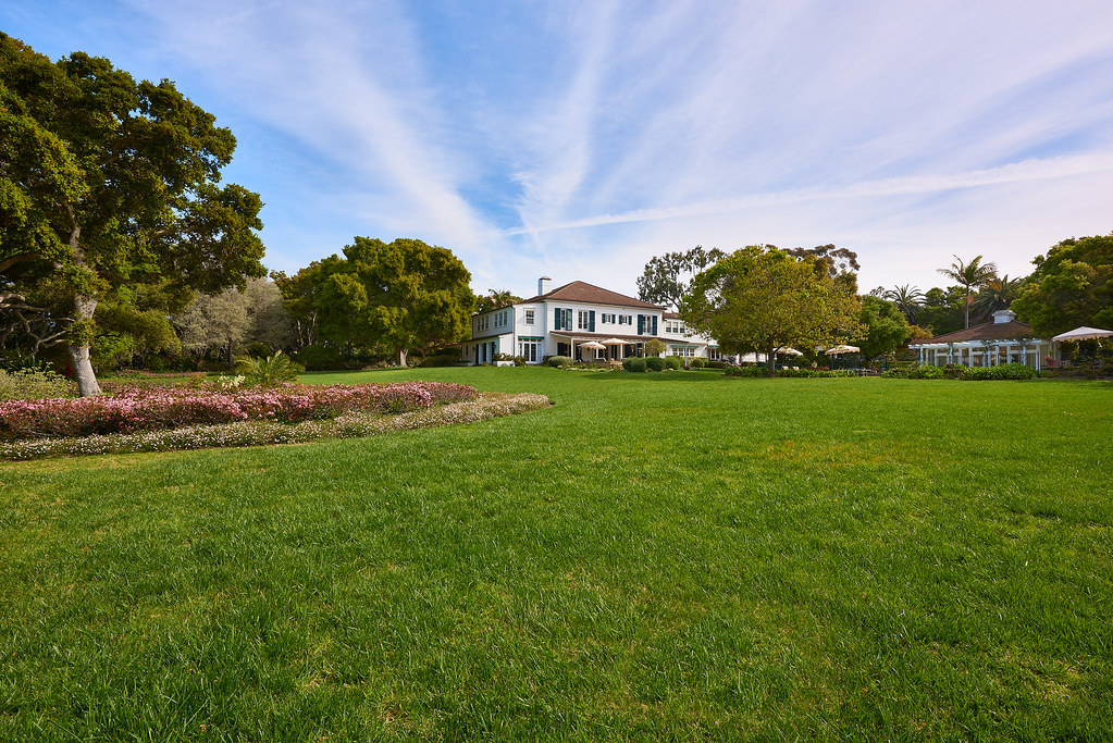 Roble 51 1530 Roble Dr., Santa Barbara, California. Bob Faulkner