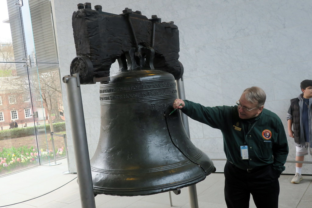 Philadelphia Liberty Bell The Liberty Bell, one of the mo… Flickr