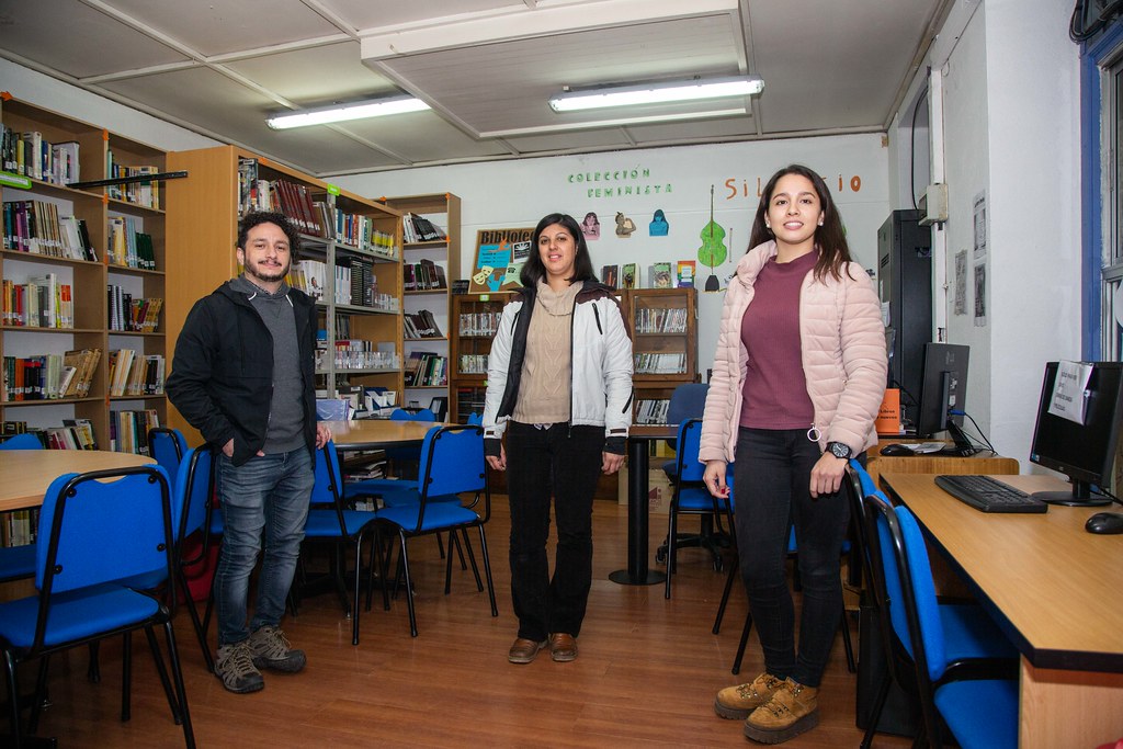 Equipo Biblioteca Pedagogia Y Artes Universidad Academia De Humanismo Cristiano Flickr