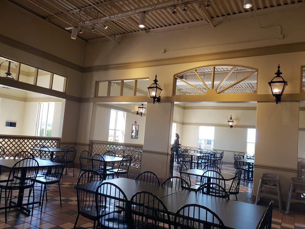 Gaffney Premium Outlets/Outlet Marketplace Food Court Flickr