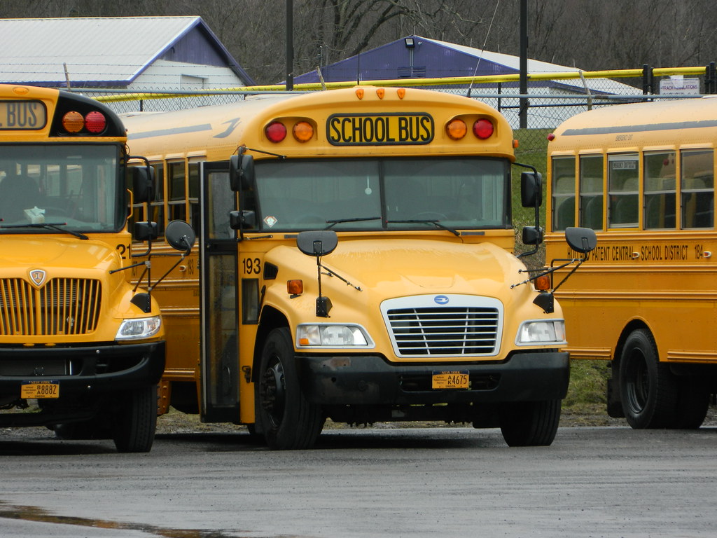 Holland Patent Central School 193 Bus lot Holland Patent… Flickr