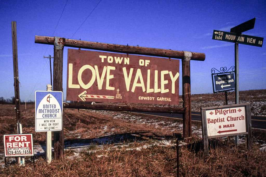 Love Valley, NC, 2002 Replica western town, founded as a C… Flickr