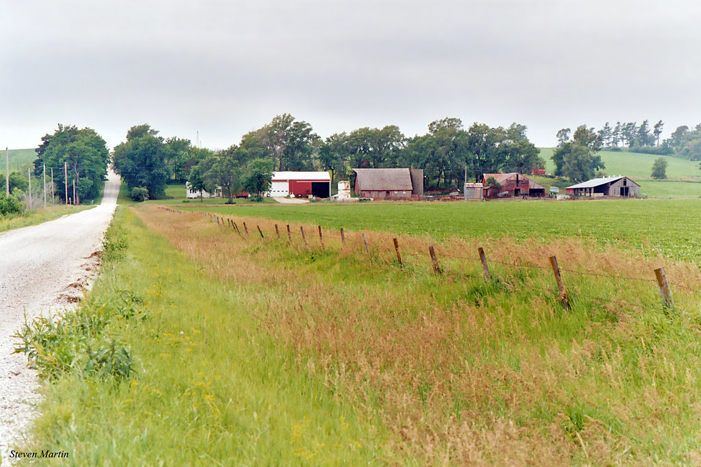 Farmland, Western Iowa Farm scene near I80. Flickr