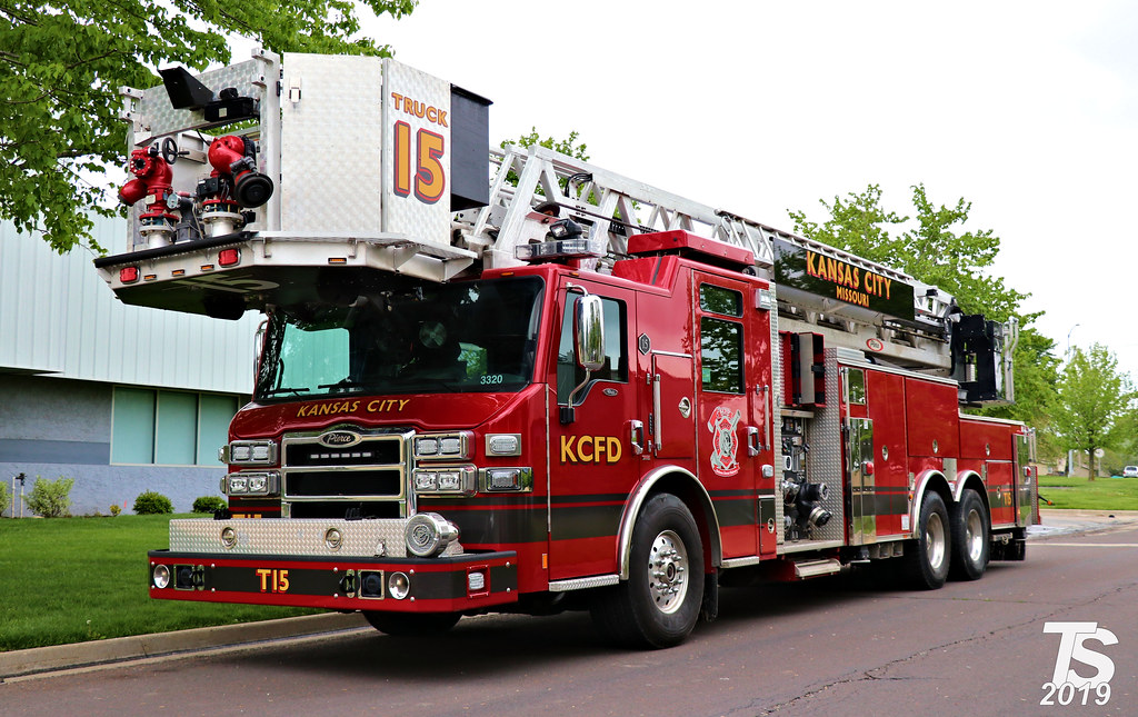 KCFD Truck 15 Kansas City, Missouri Fire Department's Truc… Flickr