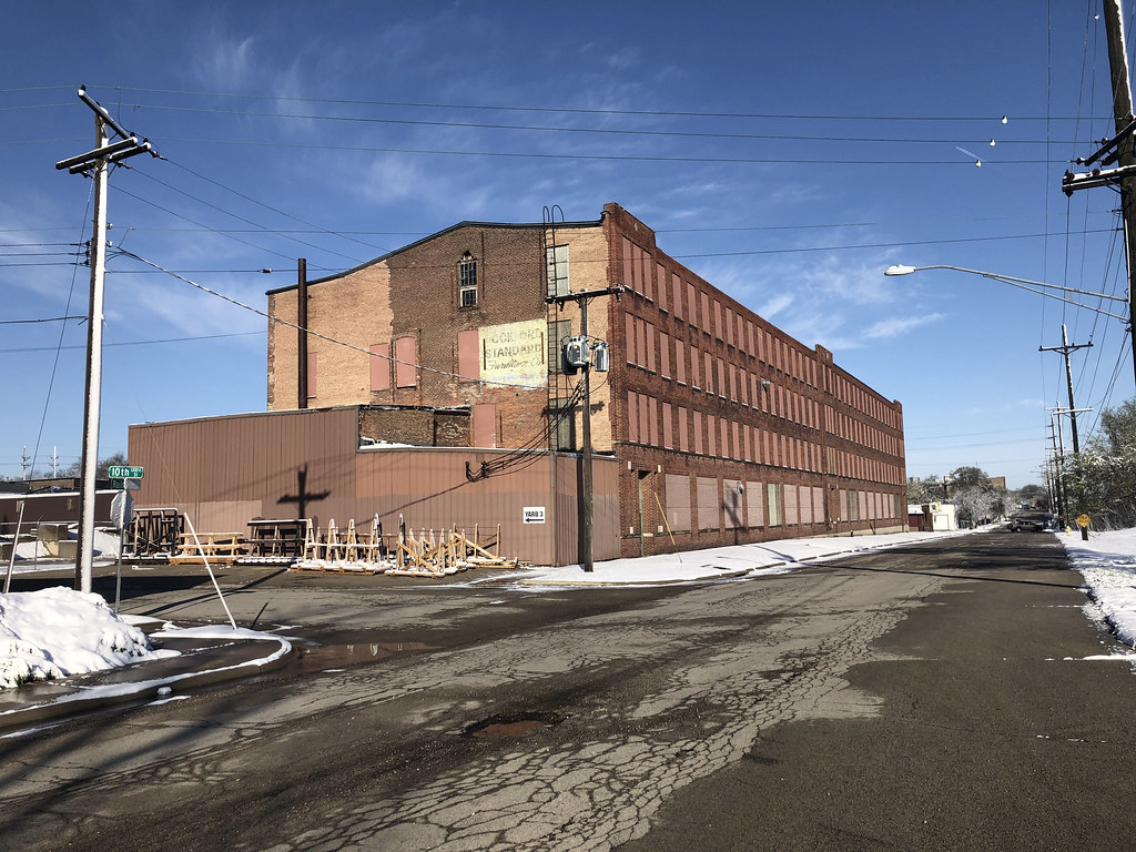 Former Rockford Standard Furniture Factory Railroad Avenue… Flickr