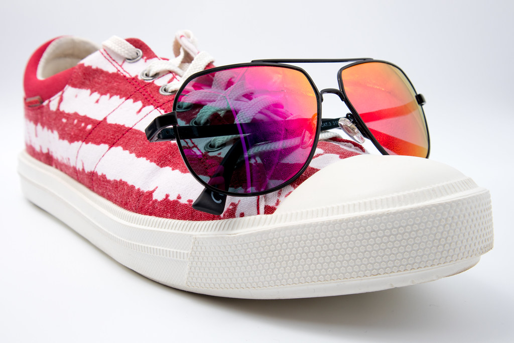 Shoes with sunglasses Shot on Canon EOS M50 and Canon EFM… Flickr