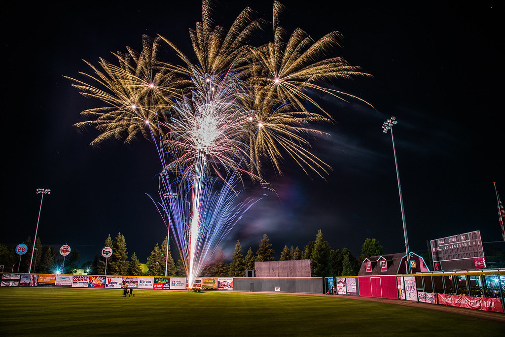 Fireworks at Rawhide Ballpark after Visalia Rawhide baseba… Flickr