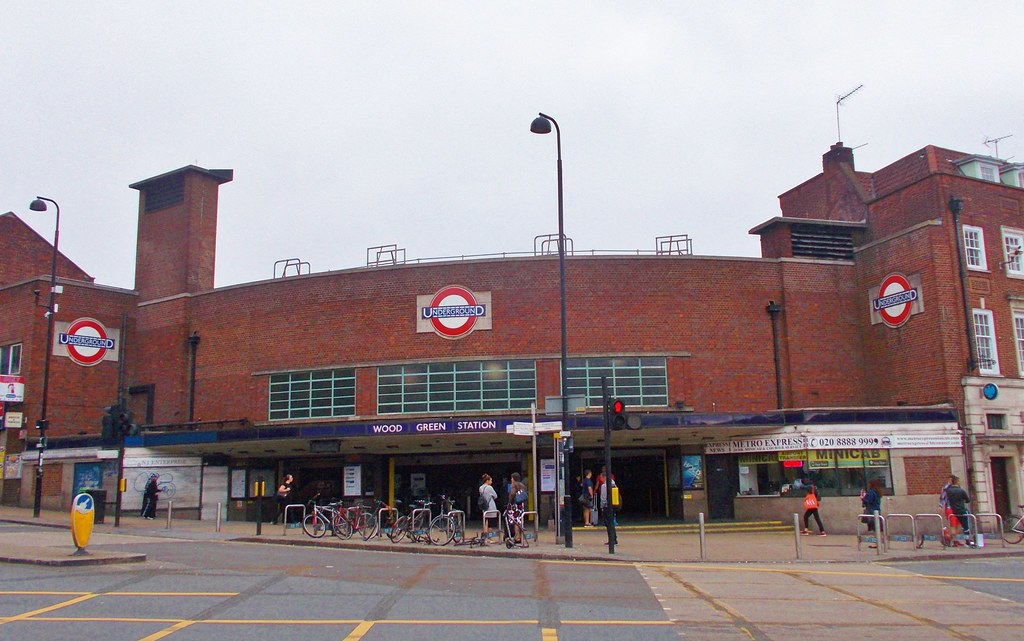Wood Green Station Wood Green London Underground Station 9… Michael Dowling Flickr