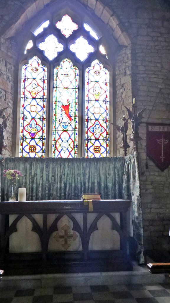 Butlers Marston Warwickshire Chancel rebuilt in 14c to its… Flickr