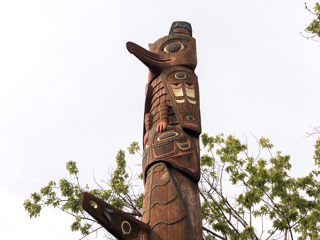 Scavenger Hunt9 Totem Pole Yankelun Bao Flickr