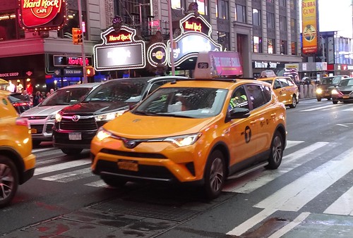 New York City Taxi Toyota Rav4 Hybrid (1) rwcar4 Flickr
