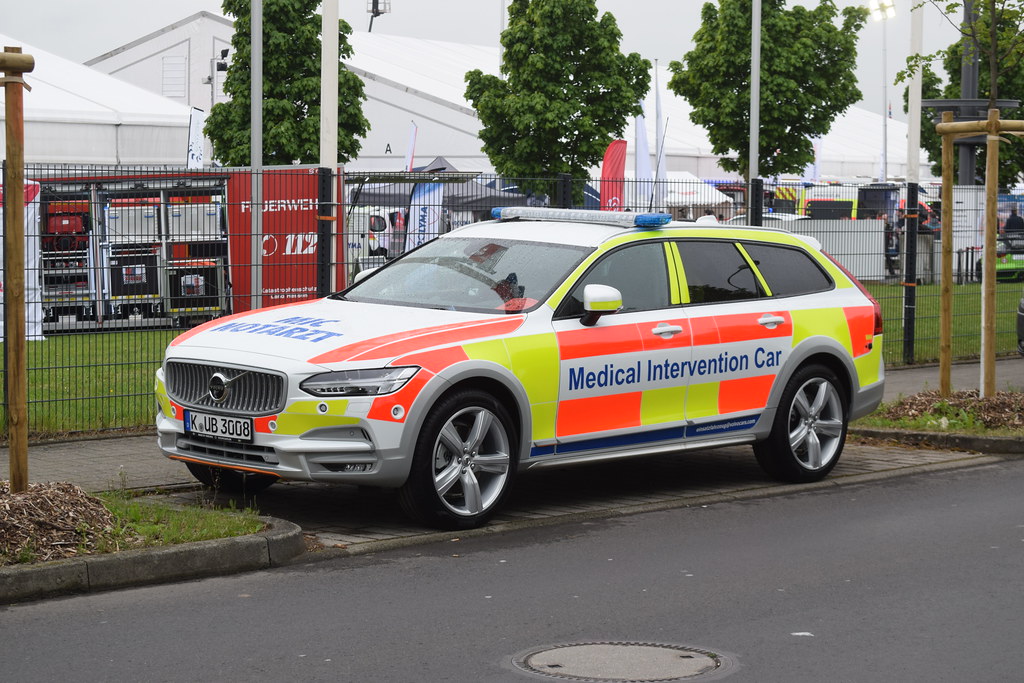 Emergency Uniklinik Heidelberg K UB 3008 Voertuigcode… Flickr