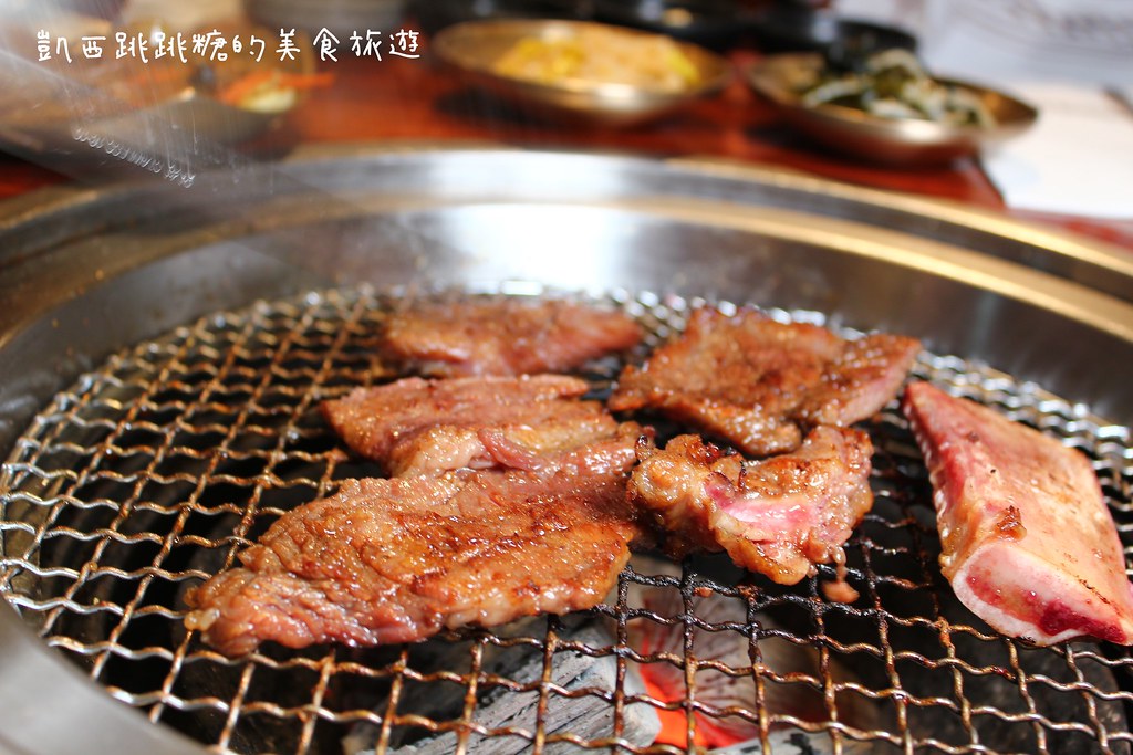 台北信義區美食Meat Love 橡木炭火韓國烤肉Meat Love KOREAN BBQ RESTAURANT 1… Flickr