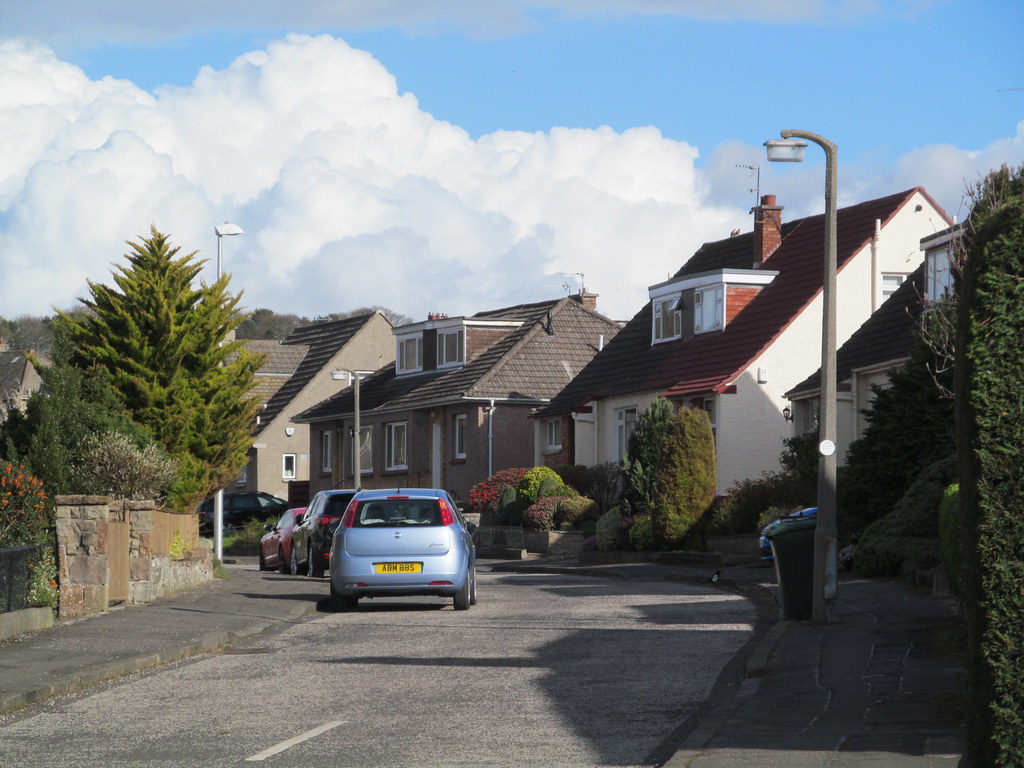 1902188 Fox Spring Rise FFE07 Fox Spring Rise, Edinbur… Flickr