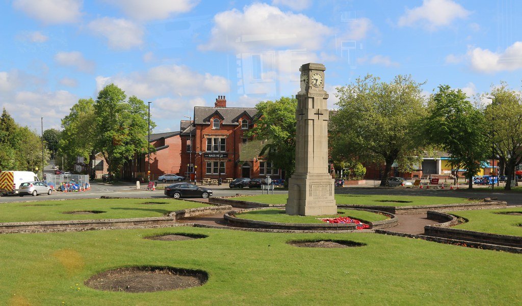 12th May 2019. The War Memorial, Davyhulme Circle, Greater… Flickr