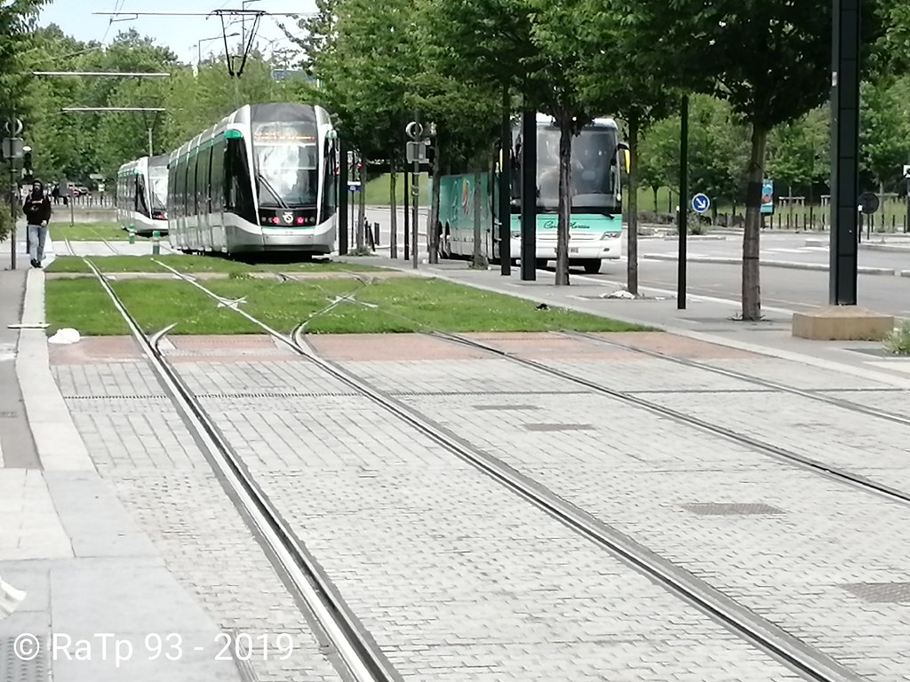 Tram T8 RATP Saint Denis Porte de Paris RaTp 93 Flickr