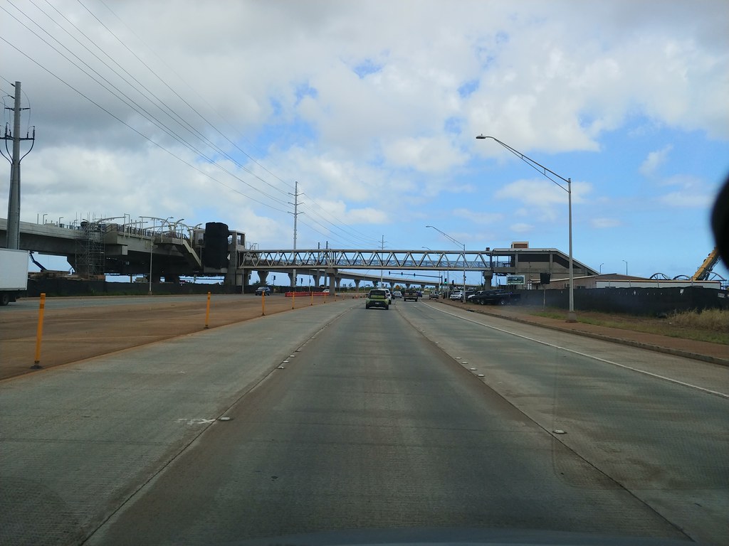 20190524_150853 Honolulu rail construction UH West Oahu r… Flickr