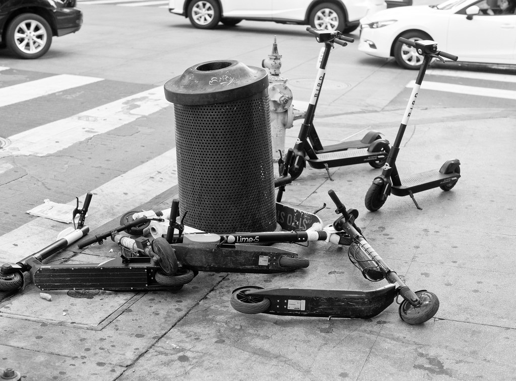 Scooter Trash near Grand Central Market, Los Angeles downt… Flickr