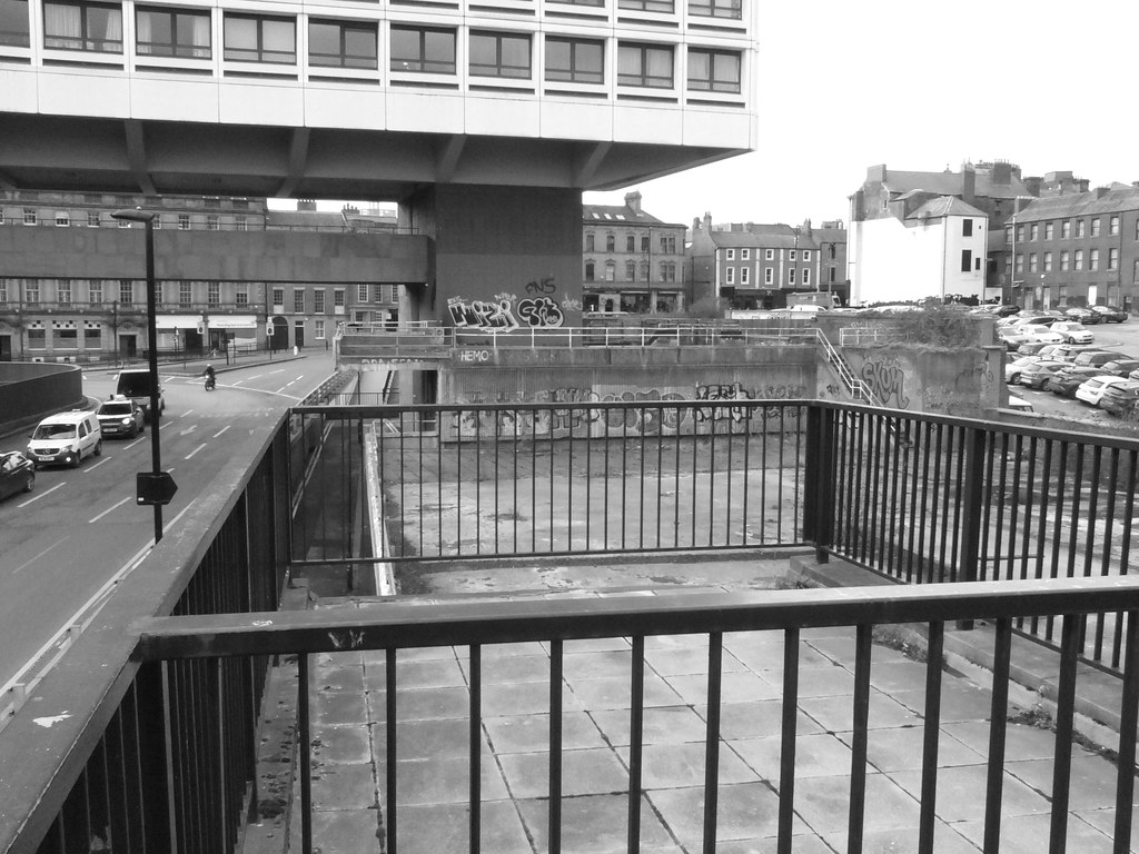 Caged and Penned Beneath what was Swan House, designed by … Flickr