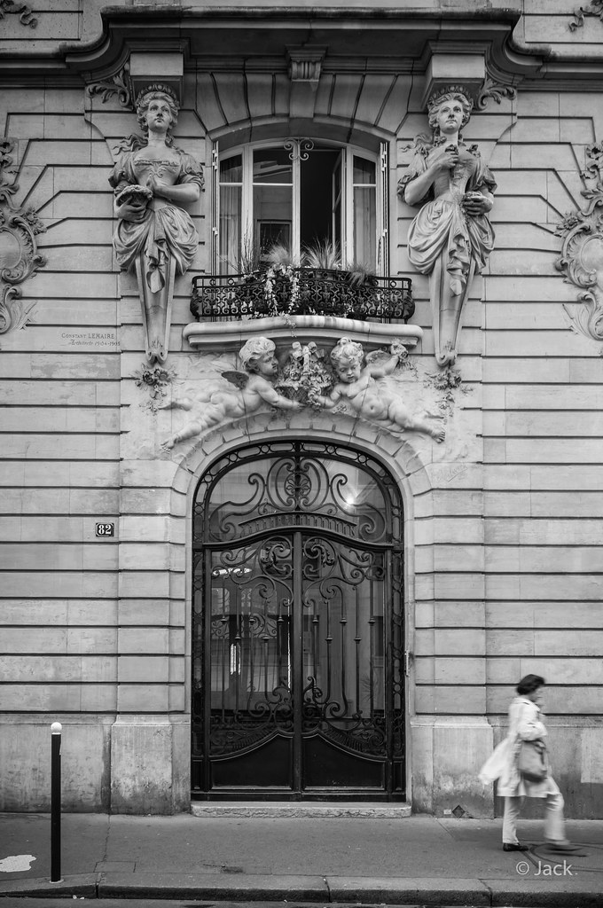 les cariatides du 82 Rue NotreDame des Champs Paris 2019 … Flickr