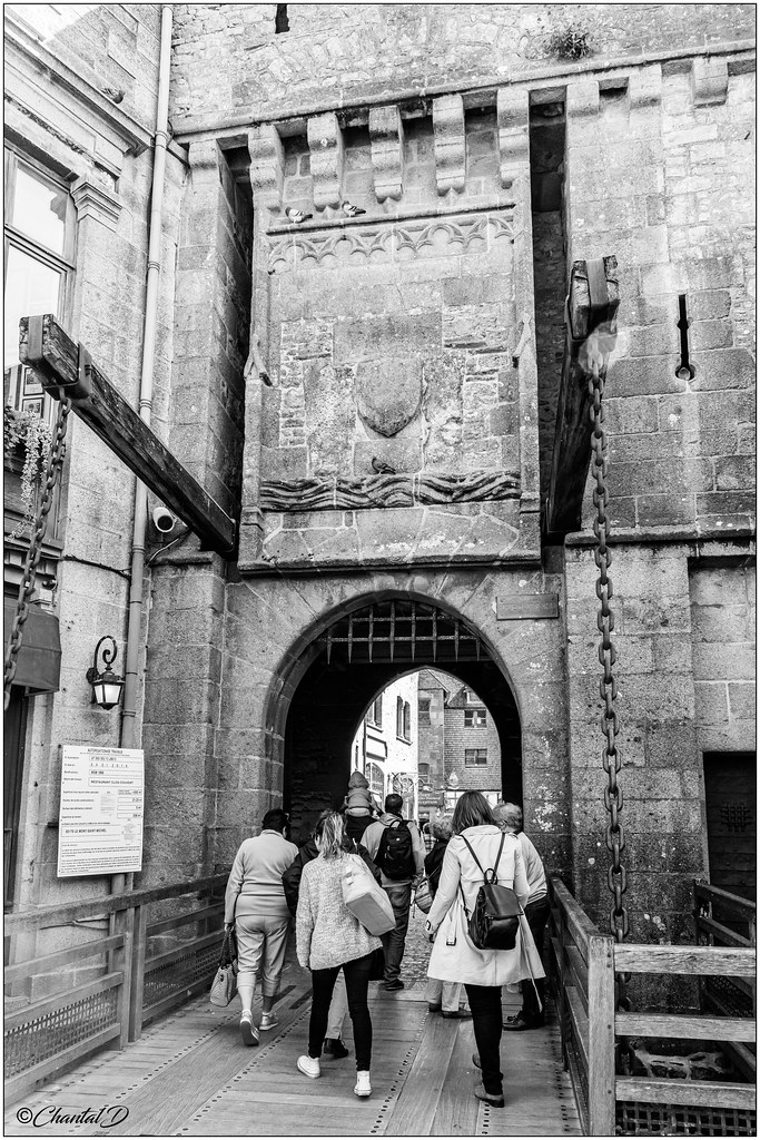Mont Saint Michel; La Porte du Roy La Porte du Roi s'ouvre… Flickr