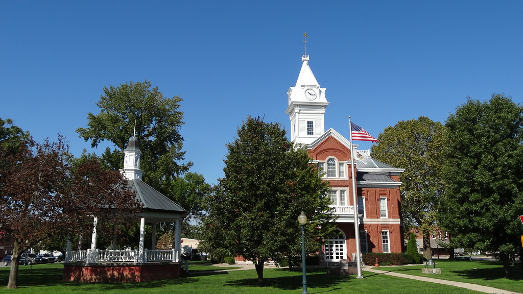 Cumberland County Courthouse, Toledo, IL (2) **Cumberland … Flickr