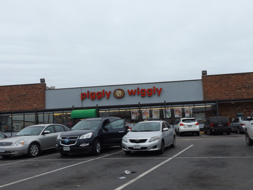 Piggly Wiggly Norfolk, VA Piggly Wiggly 4630 E. Princess A… Flickr