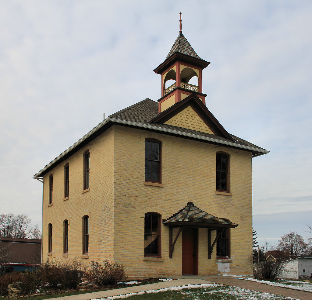 District No. 1 Schoolhouse Mt. Horeb, WI The oldest rema… Flickr