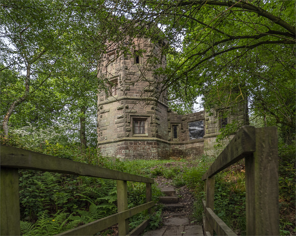Knypersley Tower Knypersley Reservoir is a canal feeder re… Flickr