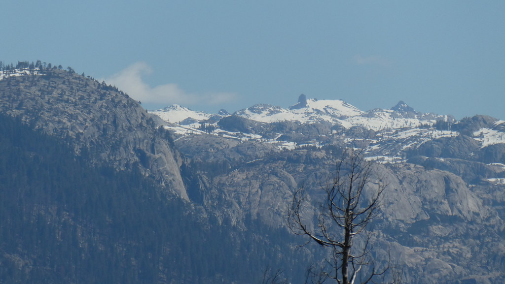 P1030766 Tiltill Valley. Keyes with Forsyth behind, Tower … Flickr