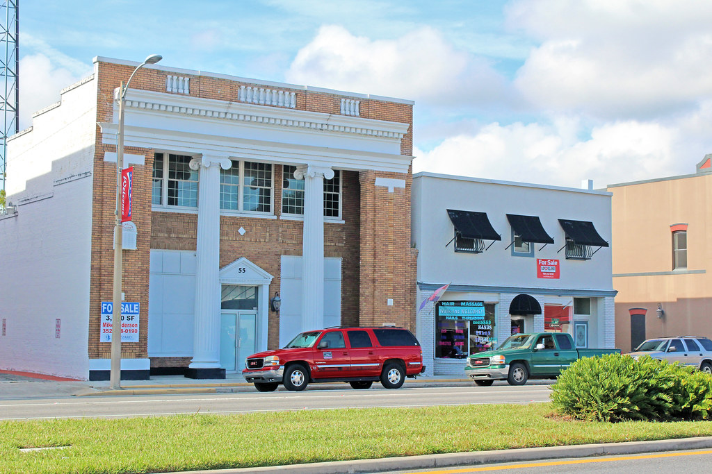 Commercial Buildings, Umatilla Building on the left is a f… Flickr