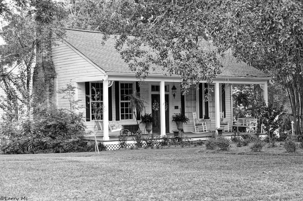 Cottage Circa 1860 a typical middle class Southern Home