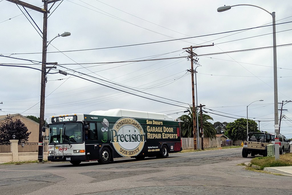MTS Bus Gillig bus on San Vicente Street in Lomita Village… Flickr