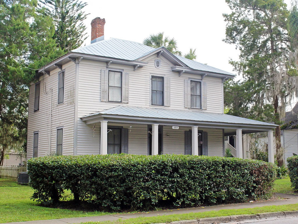House in Tuscawilla Park Historic District, Ocala House wi… Flickr