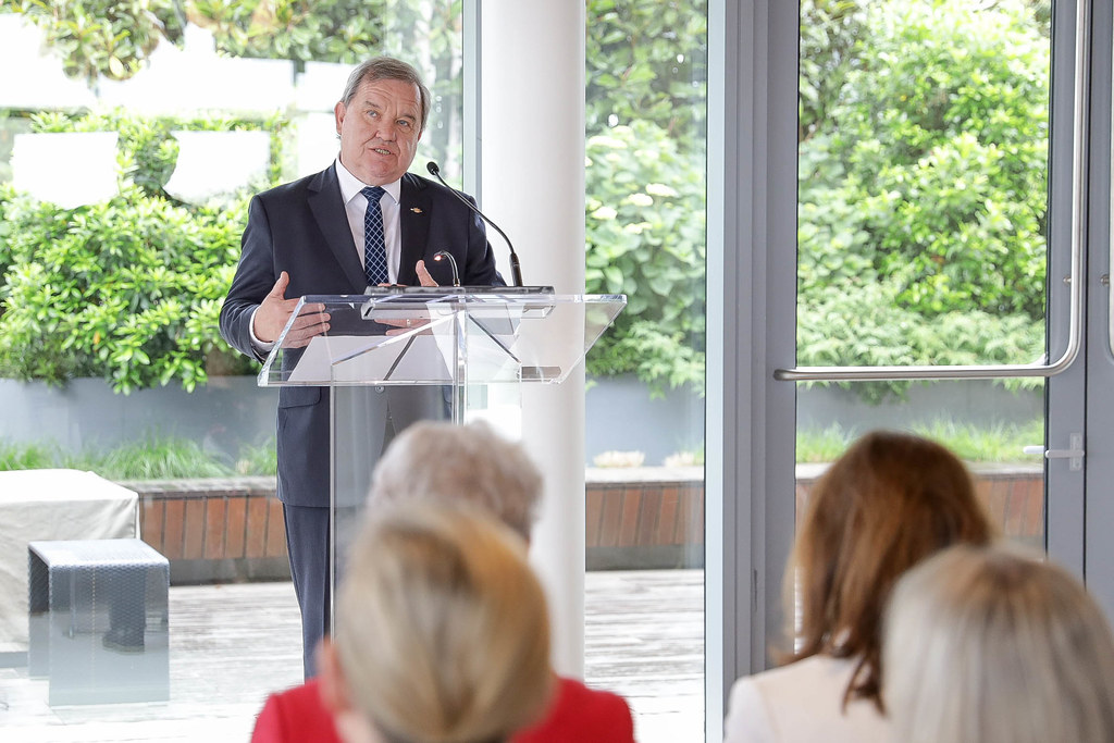 TELUS and Mobility for Good a photo on Flickriver