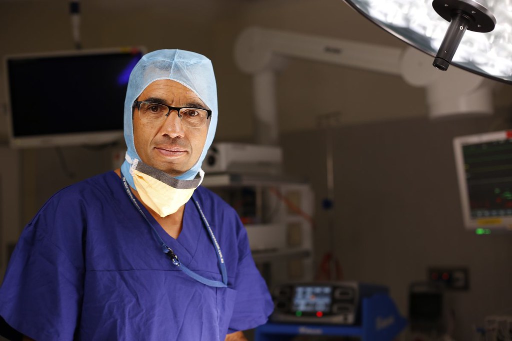 Orthopedic Surgeon Perth Professor Riaz Khan and Professor… Flickr