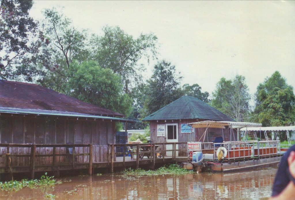 Munson's World Famous Swamp Tours Houmas Louisiana Mississippi