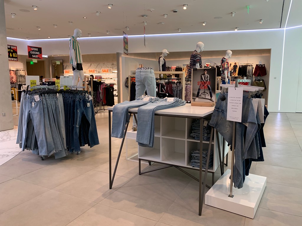 Topman Closing Sale Aventura Mall Phillip Pessar Flickr