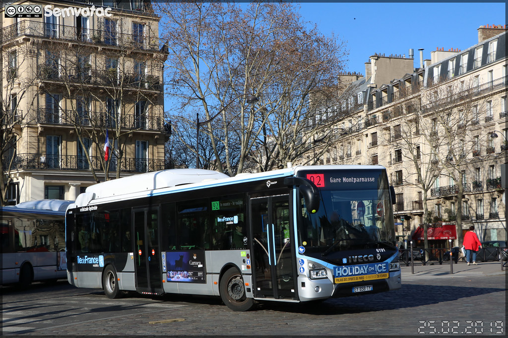 Iveco Bus Urbanway 12 Hybride RATP (Régie Autonome des Transports