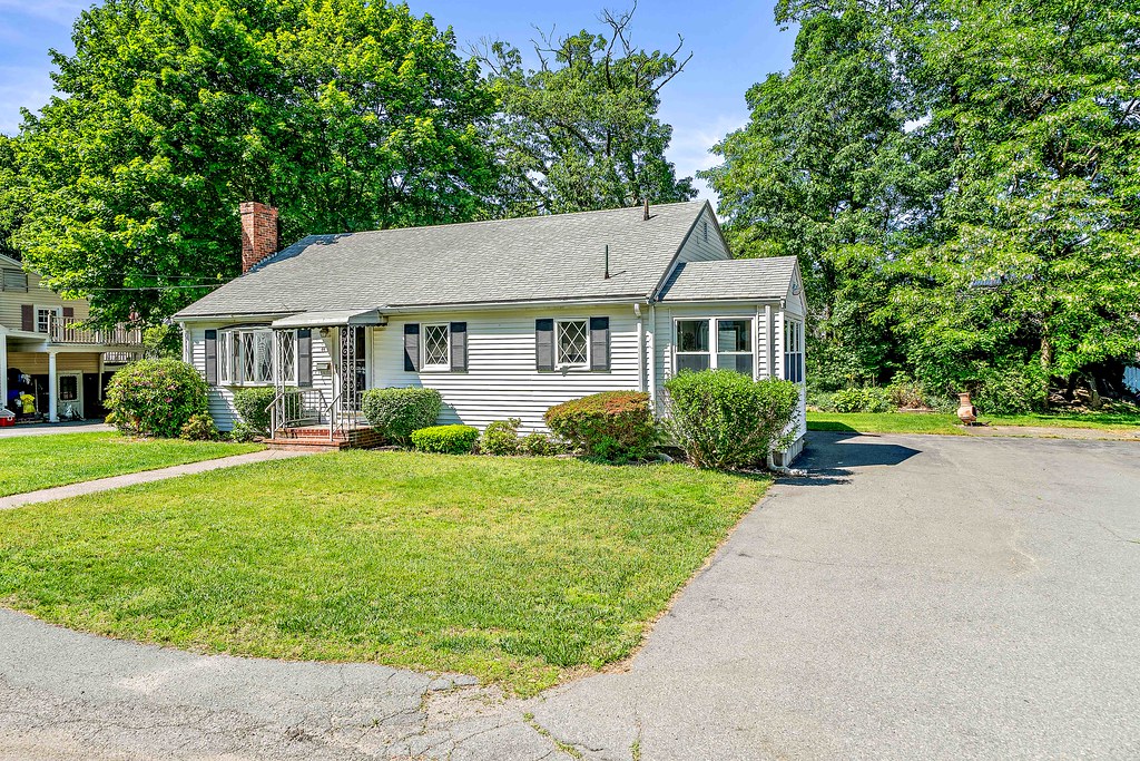 44 Mullins Ave, Quincy Flickr