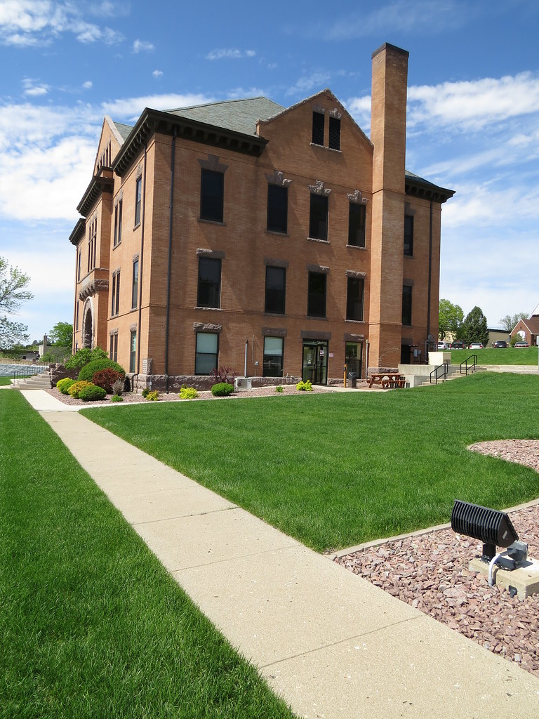 County Courthouse, Ortonville, MN Big Stone County Courtho… Flickr