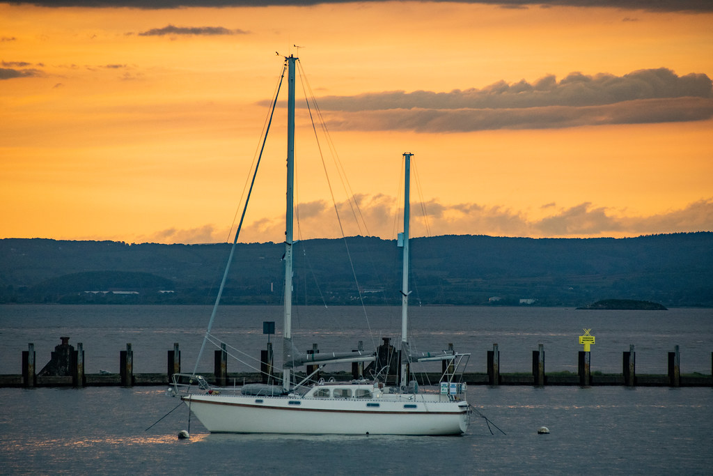 Eastcliff Pier Portishead Looking towards South Wales at s… Flickr