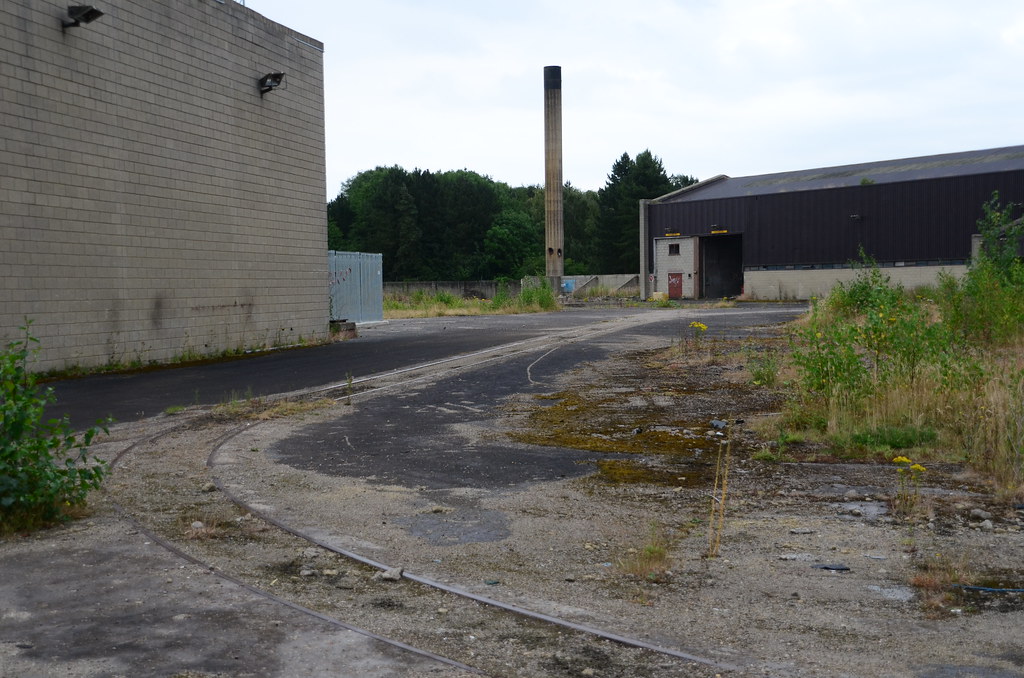 Selby Complex Sam Tait Flickr