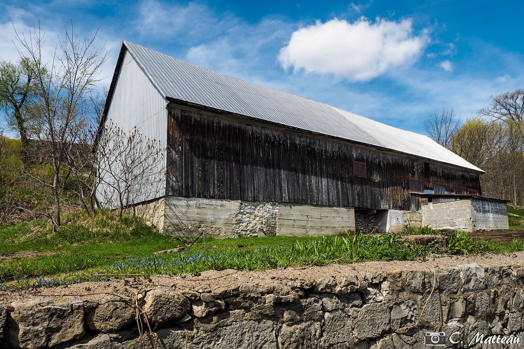 19052206 Grange Neuville, Québec, Canada Claude Matteau Flickr